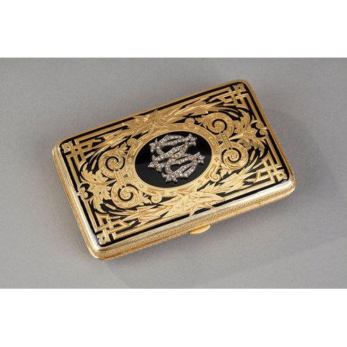 Cigarette or card case in gold and rose cut diamonds